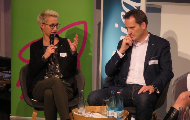 Podiumsdiskussionen zur Digitalisierung